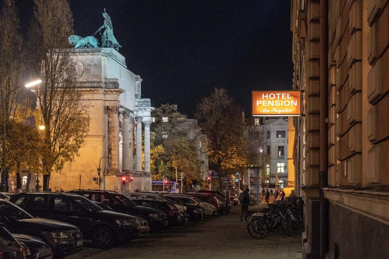Hotel-Pension Am Siegestor Mnichov Exteriér fotografie