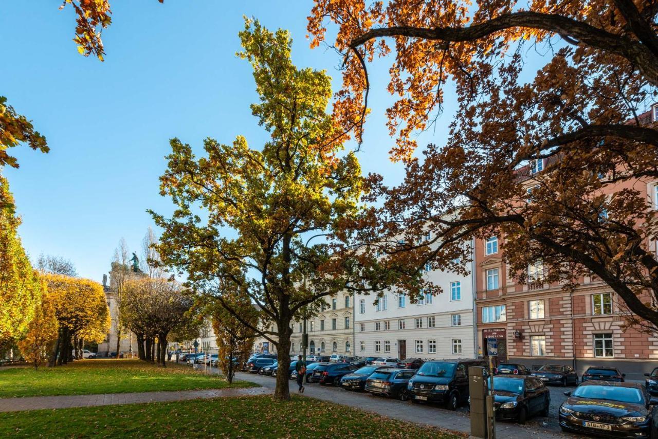 Hotel-Pension Am Siegestor Mnichov Exteriér fotografie