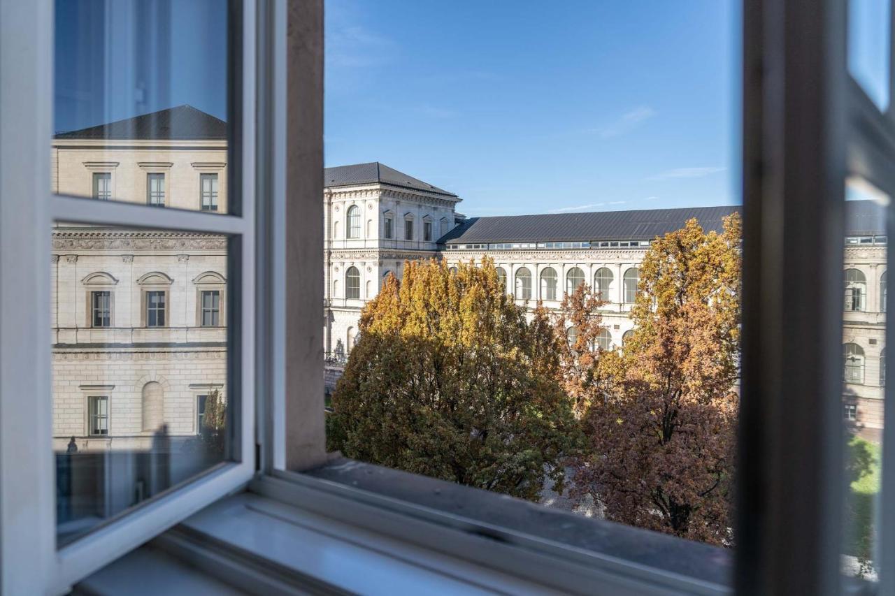 Hotel-Pension Am Siegestor Mnichov Exteriér fotografie